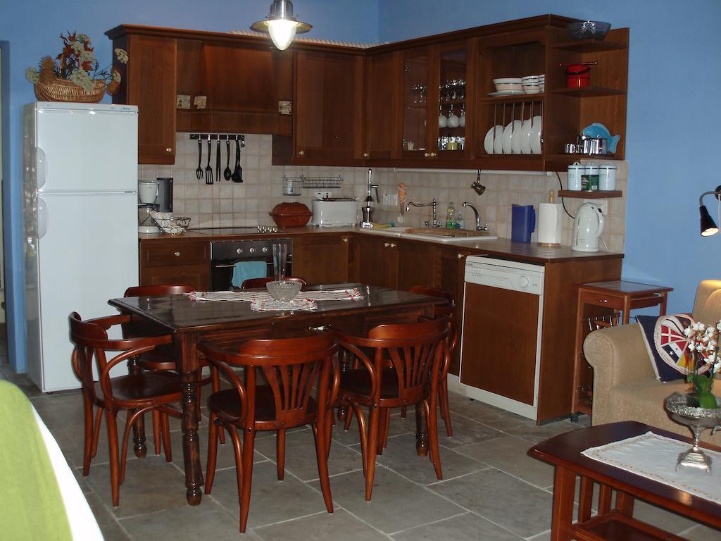 Vasilion Agrotourism Villa Полис Стая снимка